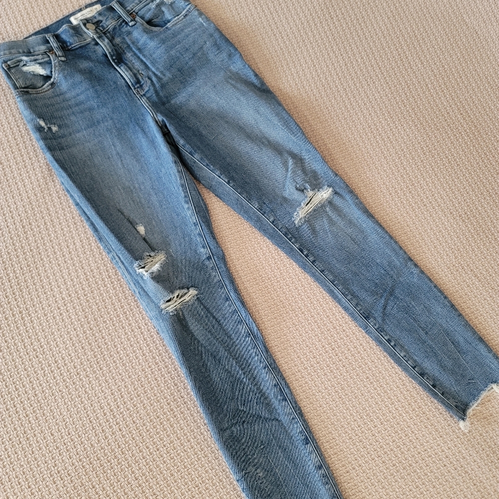 Abercrombie Super Skinny Ankle high rise jeans